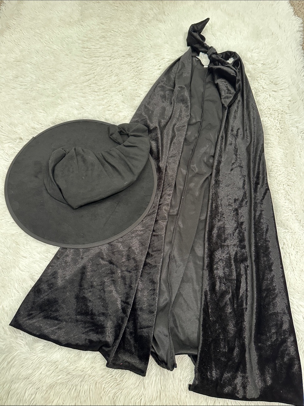 ❤️ Witch Velvet Cape & Hat Halloween Costume